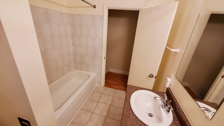Main bathroom